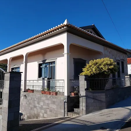 Casa Do Vale Da Estrela Apartman *